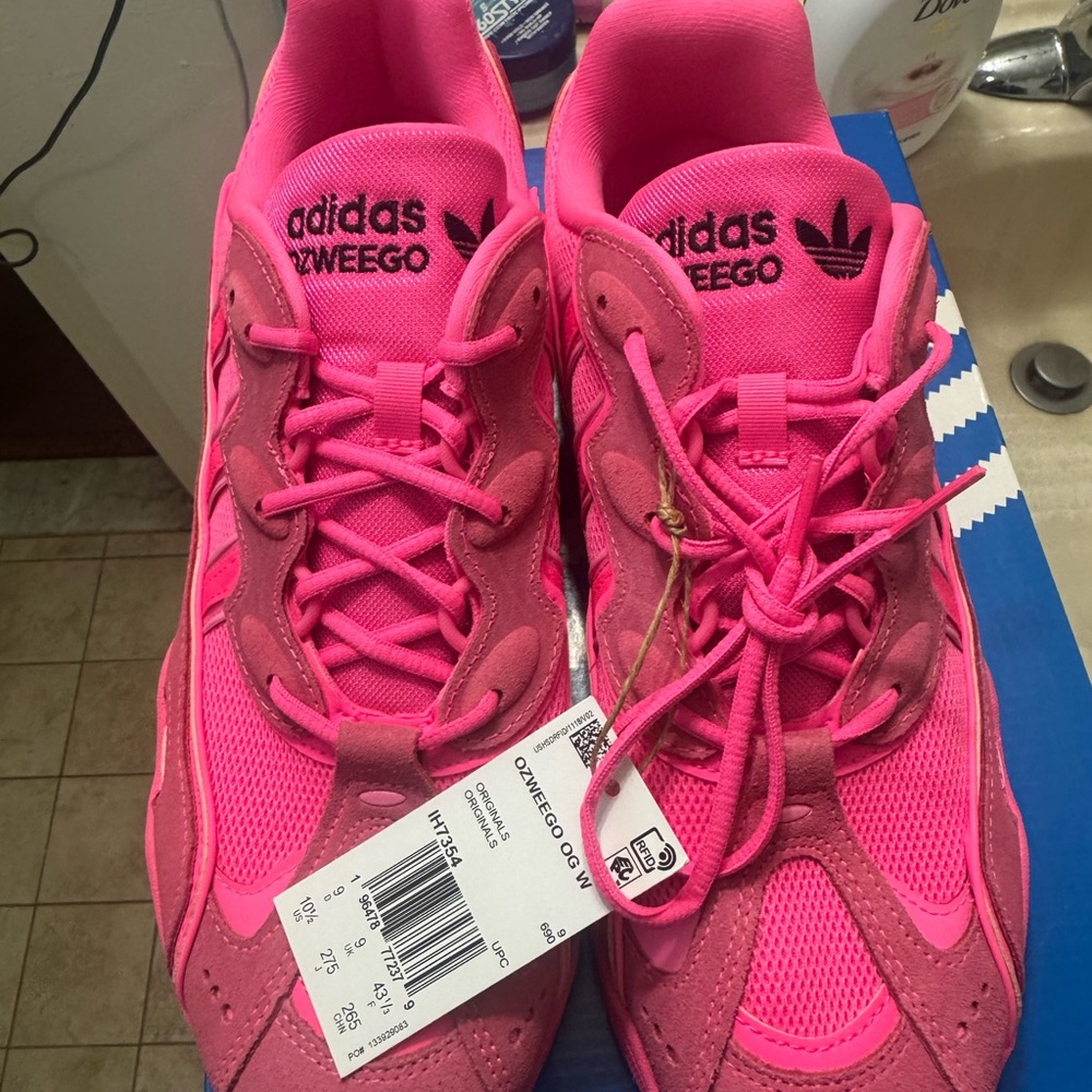 Adidas Ozweego Women's Bright Pink Sneakers